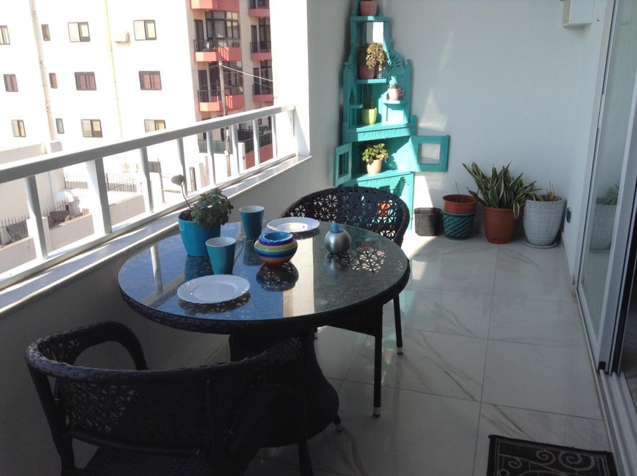 Seafront Apartment With Pool St. Paul's Bay Exterior photo